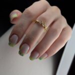 Zomer nailart op de nagels